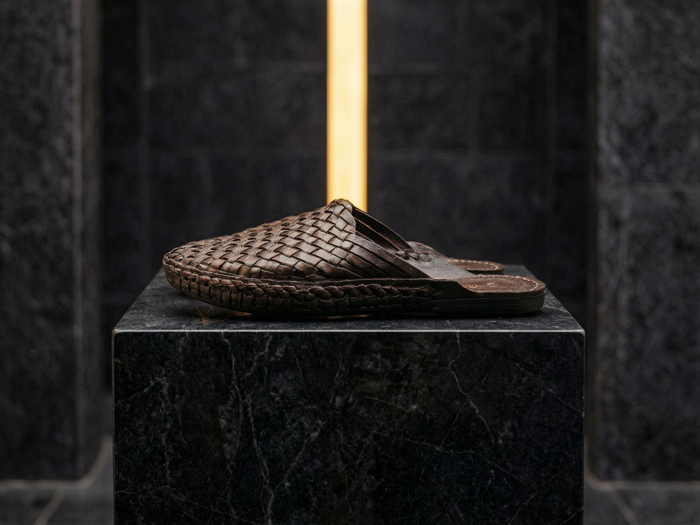 Leather Brown Jali Bantu