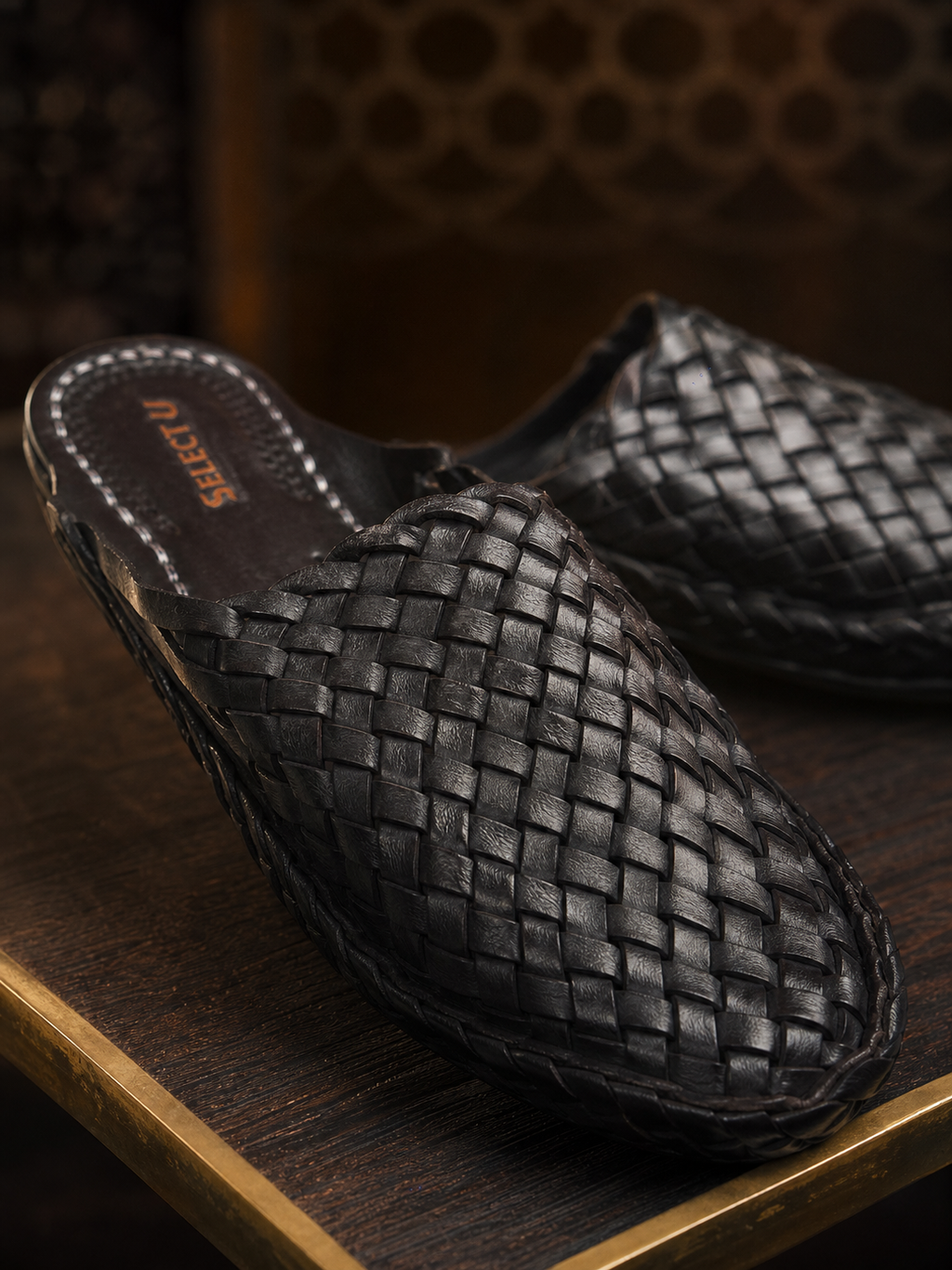 Black Leather Jali Bantu