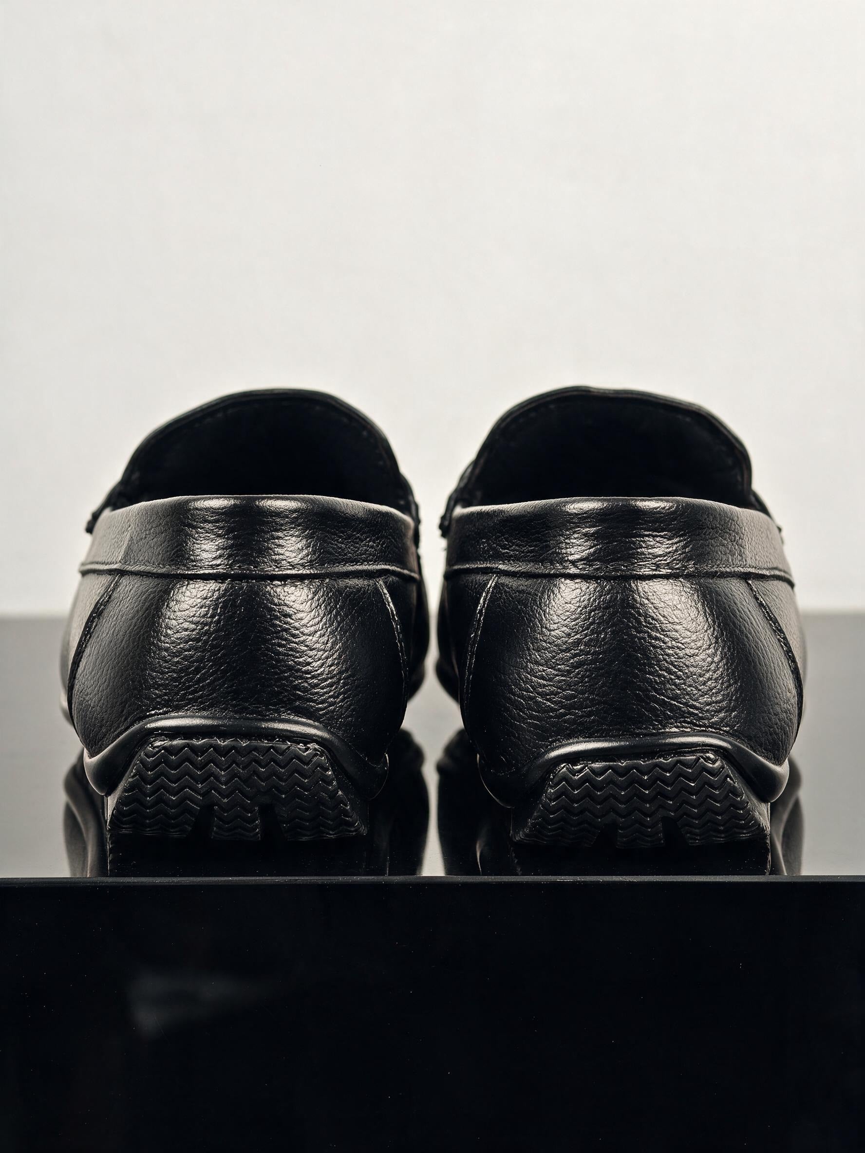 Black Clippo Loafer